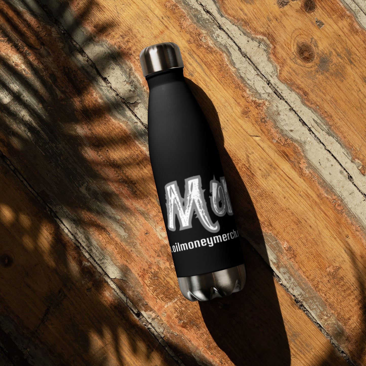 Stainless steel water bottle